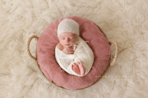 Newborn-baby-pictures-Victoria-6